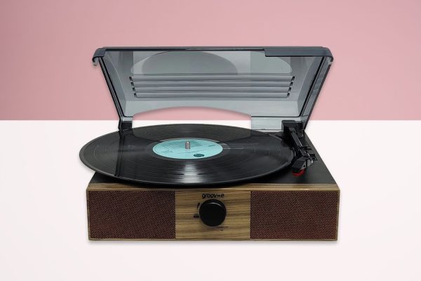 This super-cheap record player with Bluetooth and built-in speakers is perfect to add a touch of vinyl class to your student digs